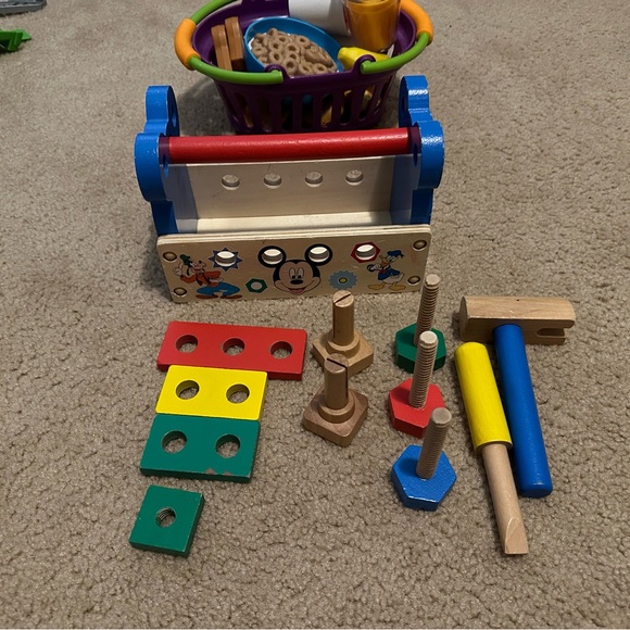 Toy bundle - Picture 5 of 6